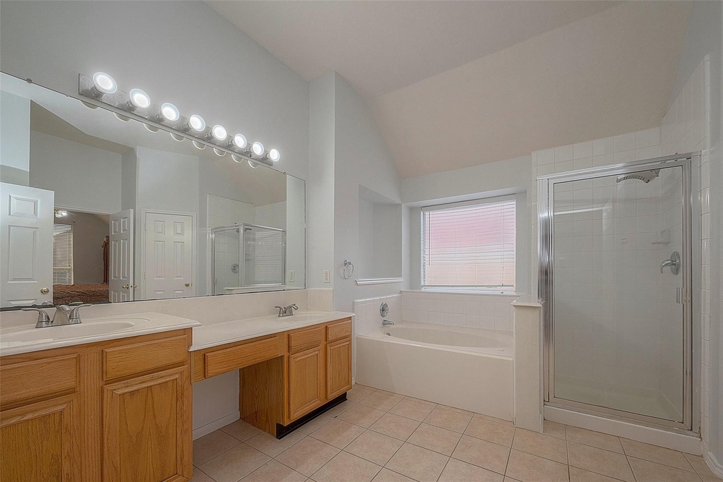 7302 Colony View Lane - Photo 38
