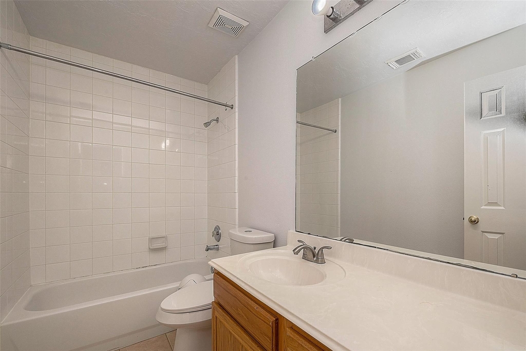 7302 Colony View Lane - Photo 31