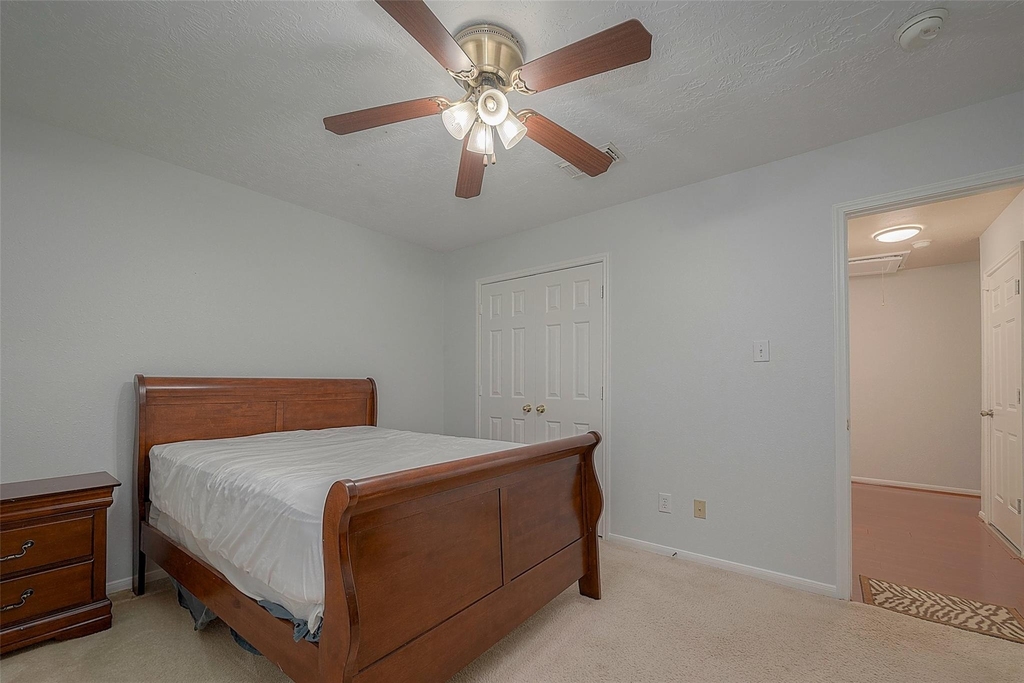 7302 Colony View Lane - Photo 33