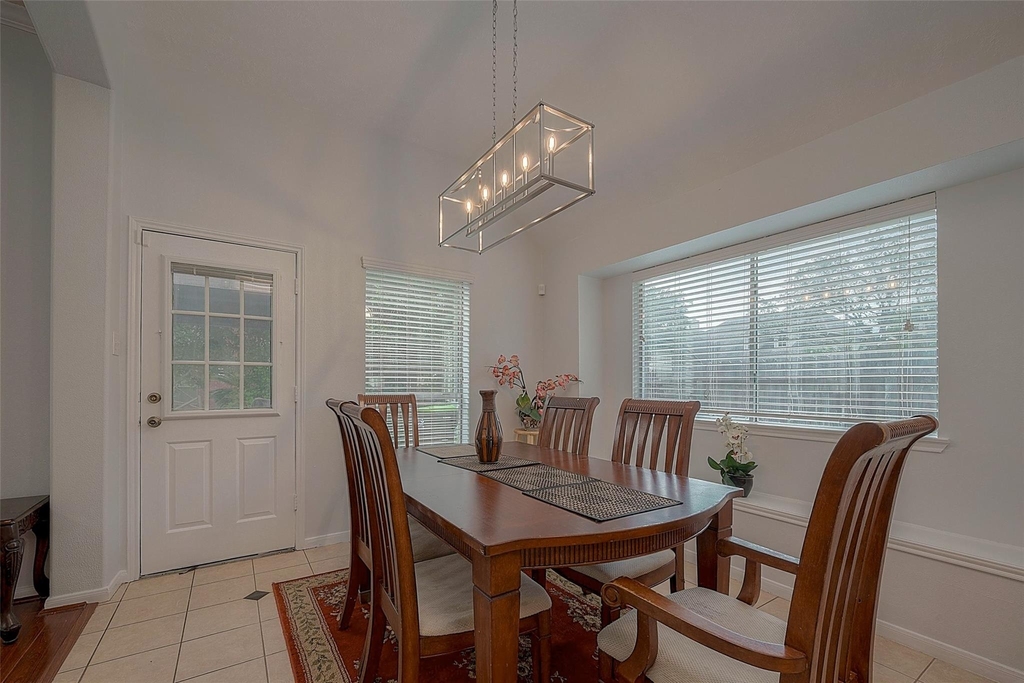7302 Colony View Lane - Photo 18