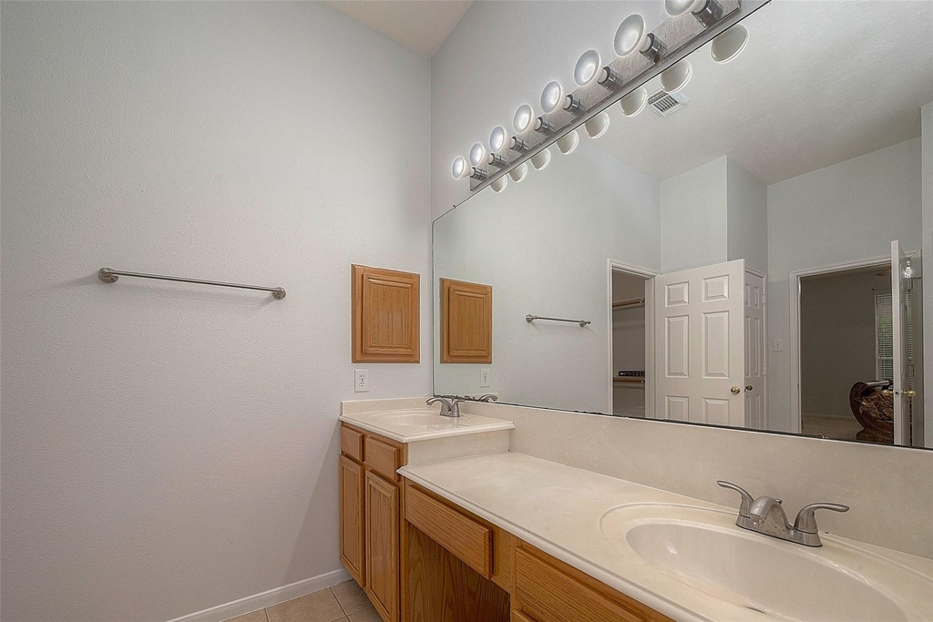 7302 Colony View Lane - Photo 40