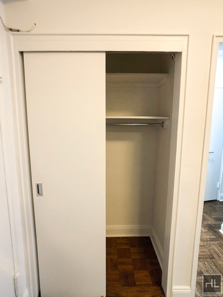 East 69 Street - Photo 5
