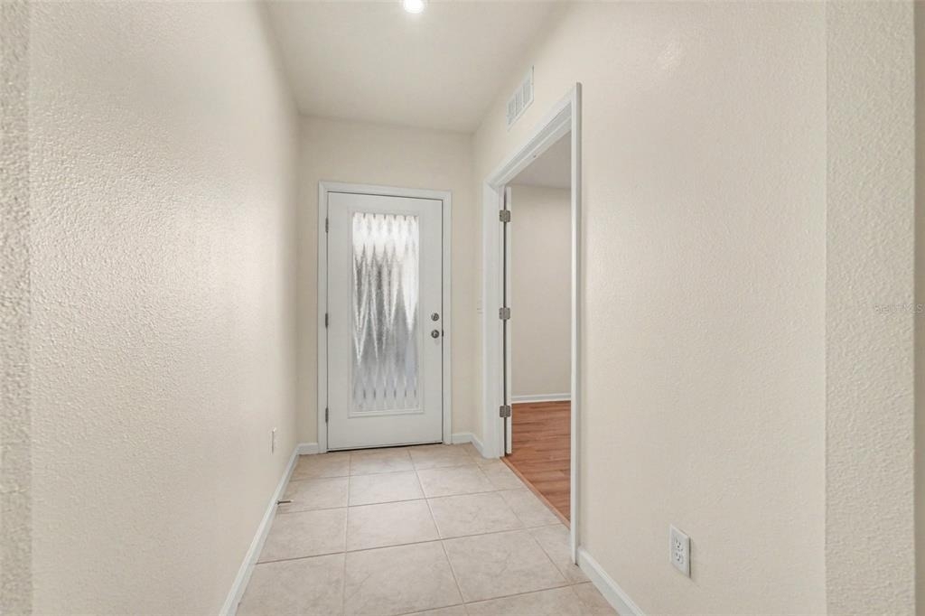 18267 Turning Leaf Circle - Photo 4