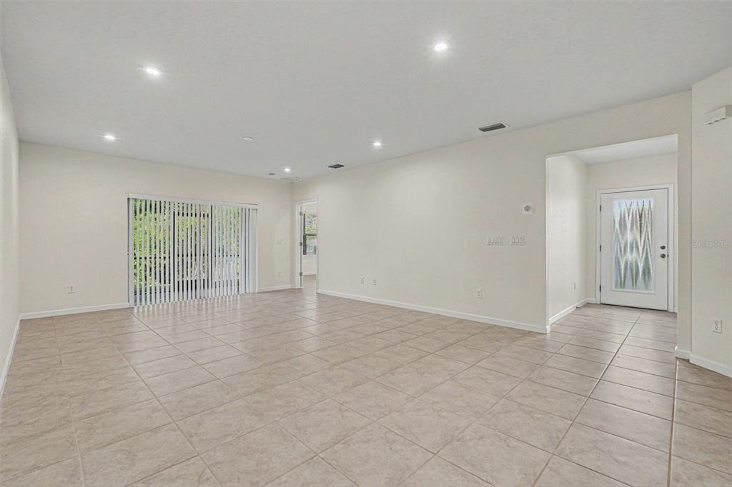 18267 Turning Leaf Circle - Photo 3