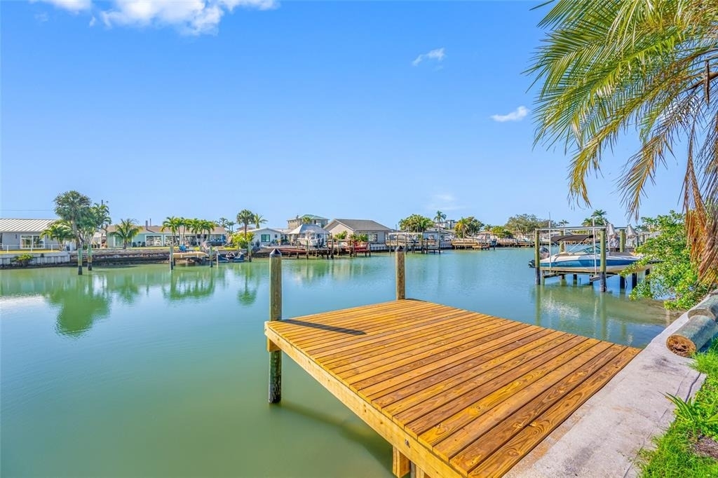 7930 Causeway Boulevard S - Photo 0