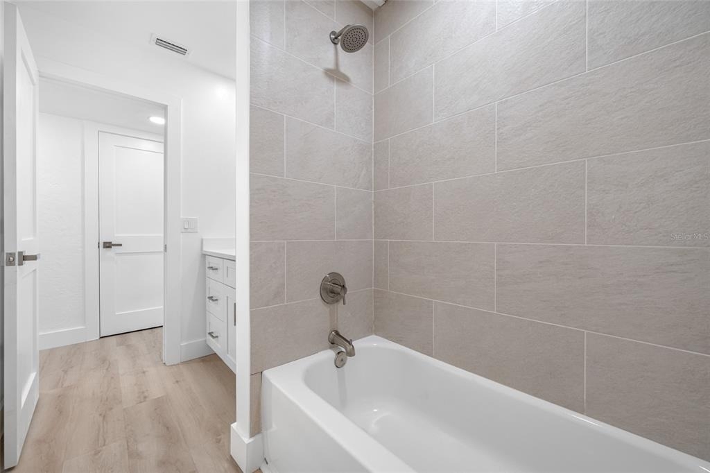 7930 Causeway Boulevard S - Photo 23