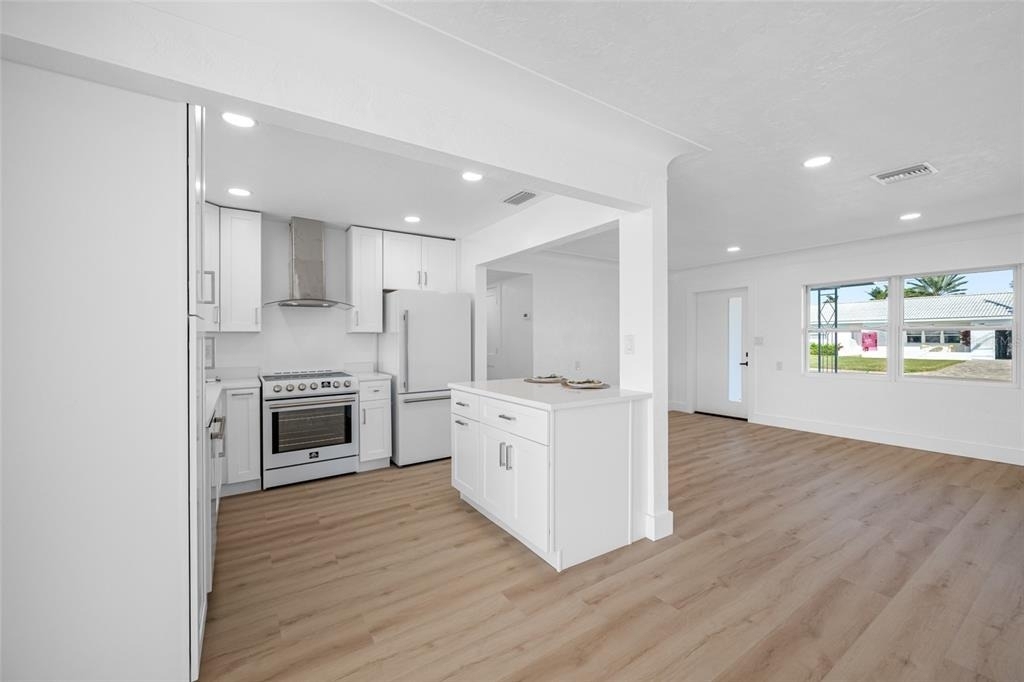 7930 Causeway Boulevard S - Photo 13