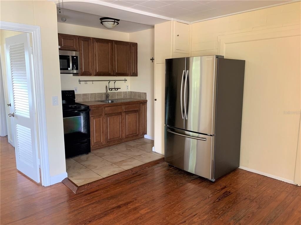 61 81st Avenue - Photo 20