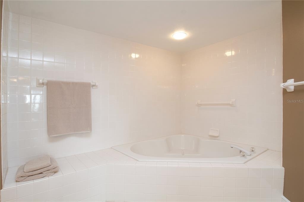 8041 Sailboat Key Boulevard S - Photo 20