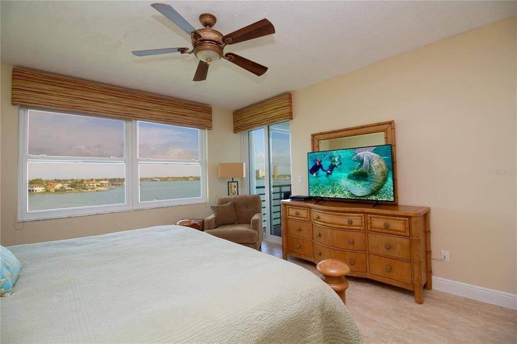 8041 Sailboat Key Boulevard S - Photo 18