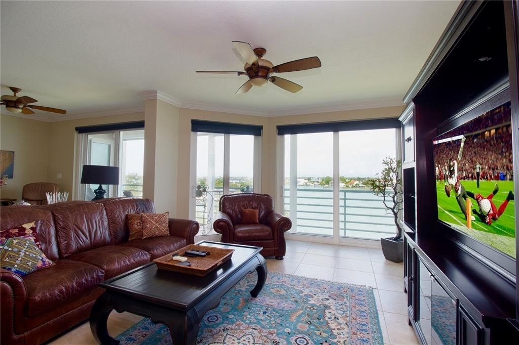 8041 Sailboat Key Boulevard S - Photo 15