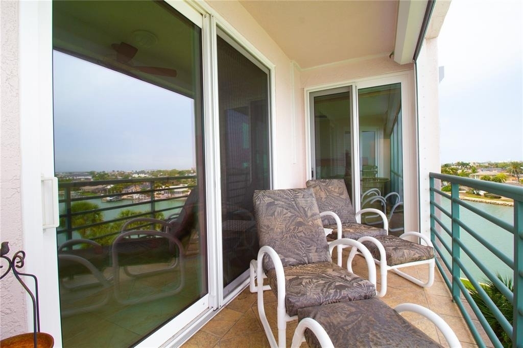 8041 Sailboat Key Boulevard S - Photo 8