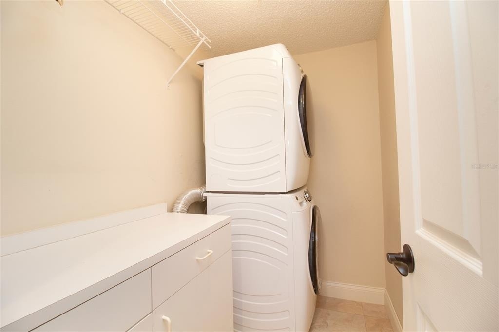 8041 Sailboat Key Boulevard S - Photo 30