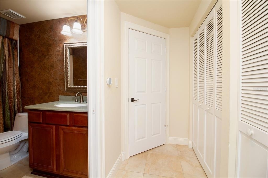 8041 Sailboat Key Boulevard S - Photo 28