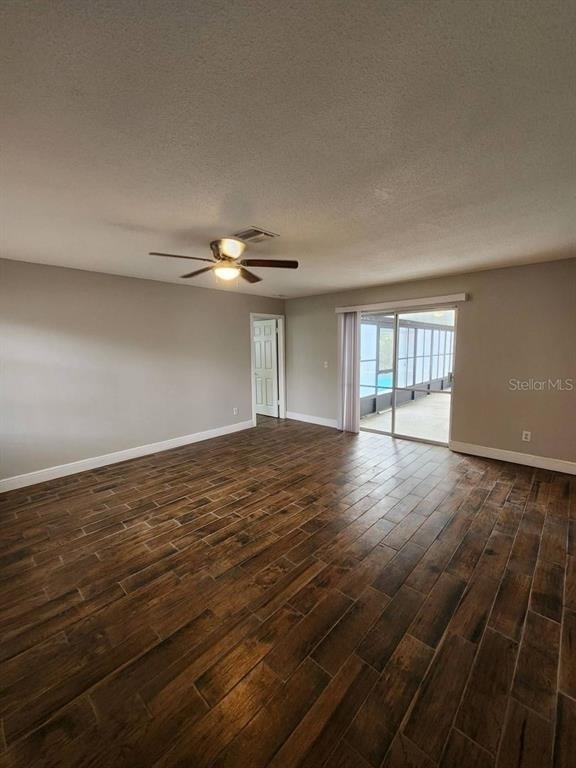 2913 Bayeux Avenue - Photo 16