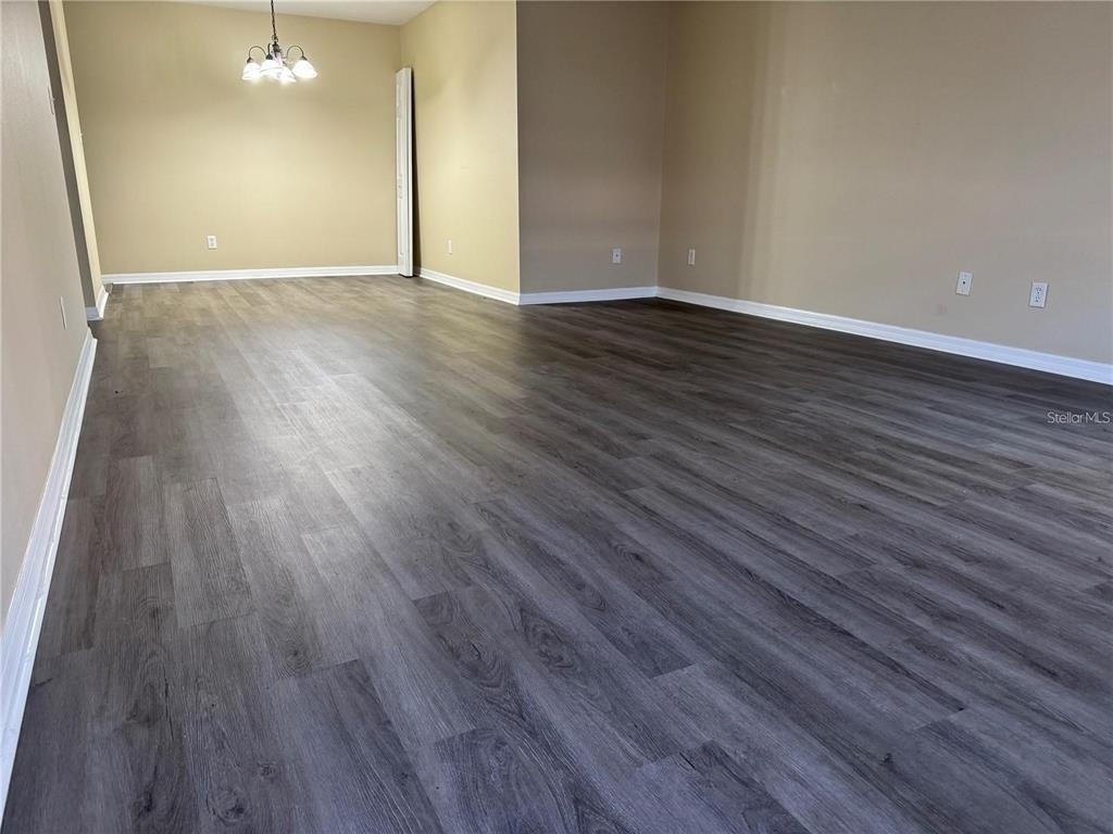 4818 Tangerine Avenue - Photo 3