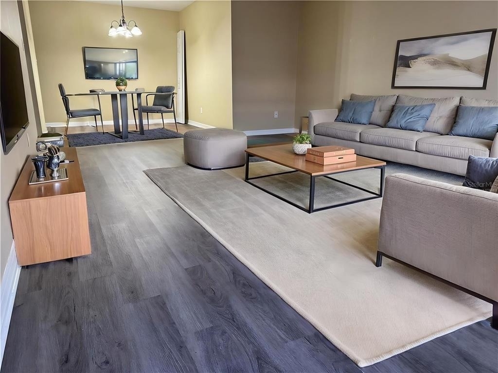 4818 Tangerine Avenue - Photo 2