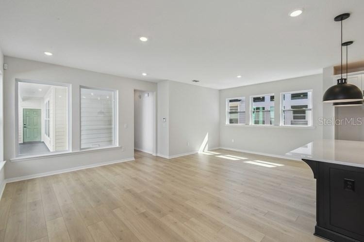 3077 Voyager Avenue - Photo 5