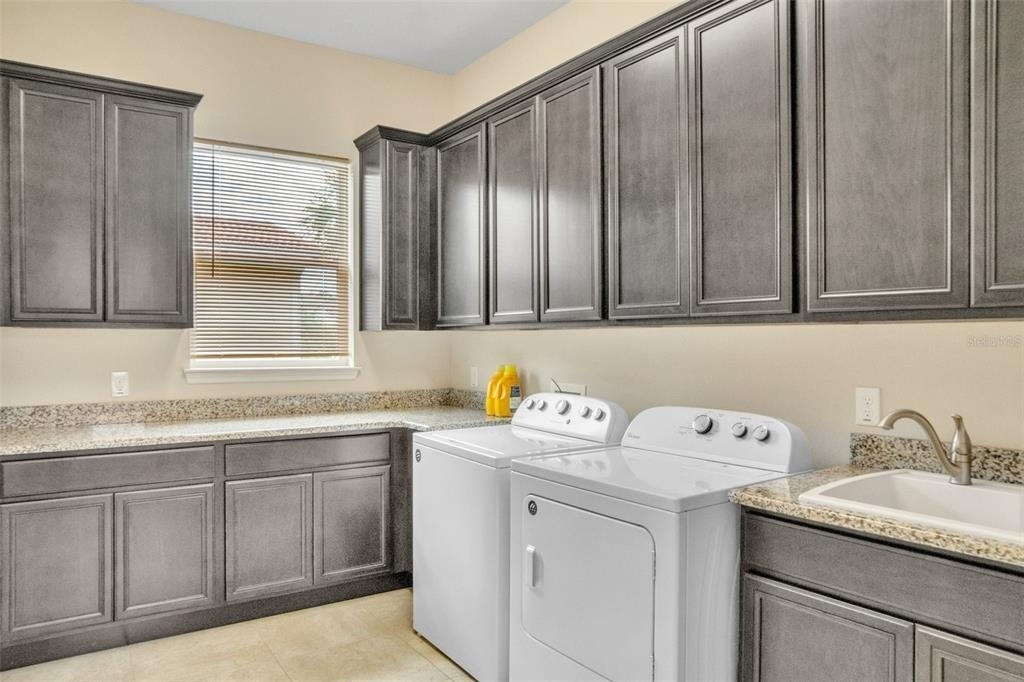 1081 Windlass Court - Photo 29