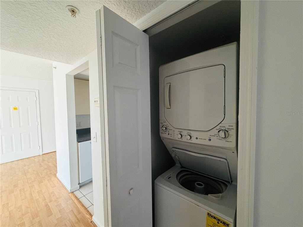 1114 S Pine Ridge Circle - Photo 5