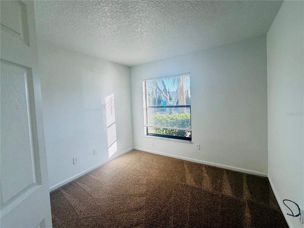 1114 S Pine Ridge Circle - Photo 9