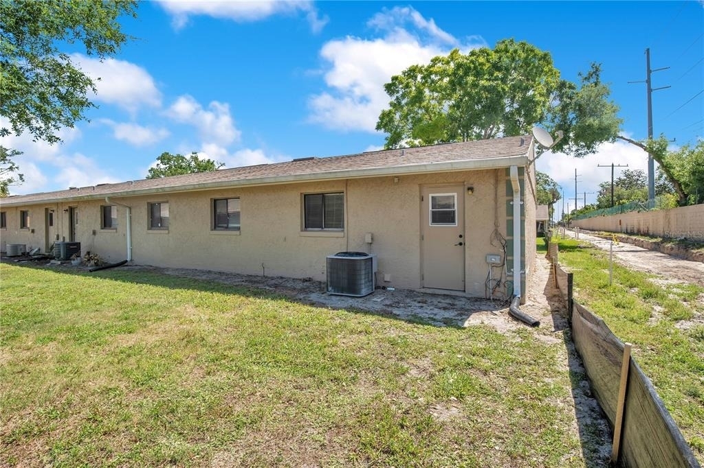 725 Northlake Boulevard - Photo 19