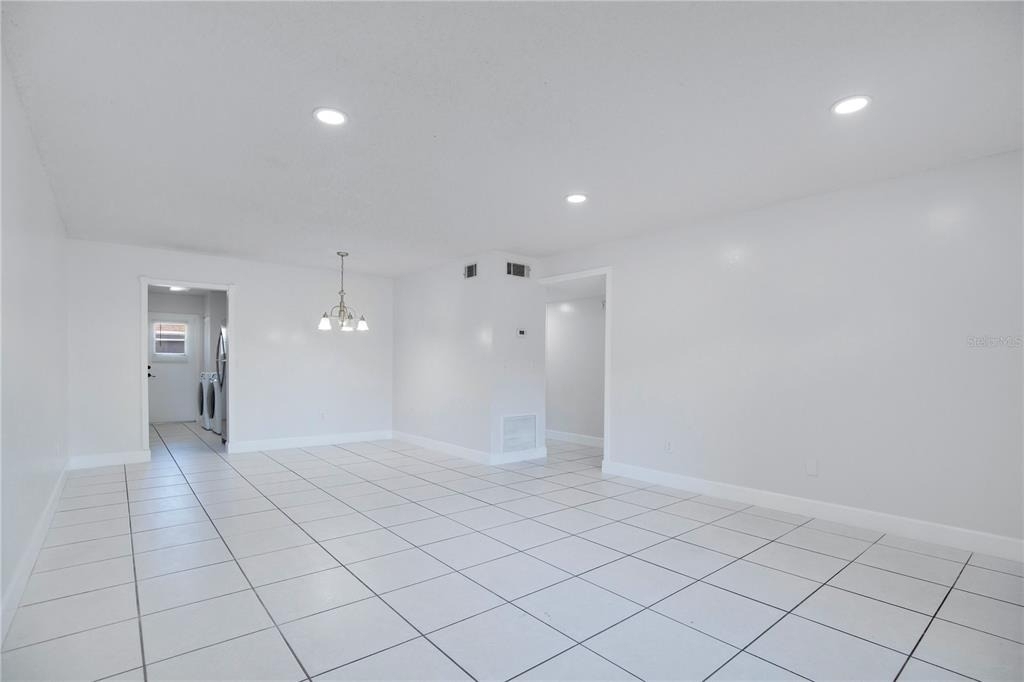 725 Northlake Boulevard - Photo 4