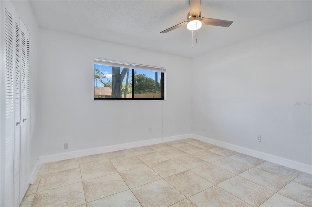 725 Northlake Boulevard - Photo 11