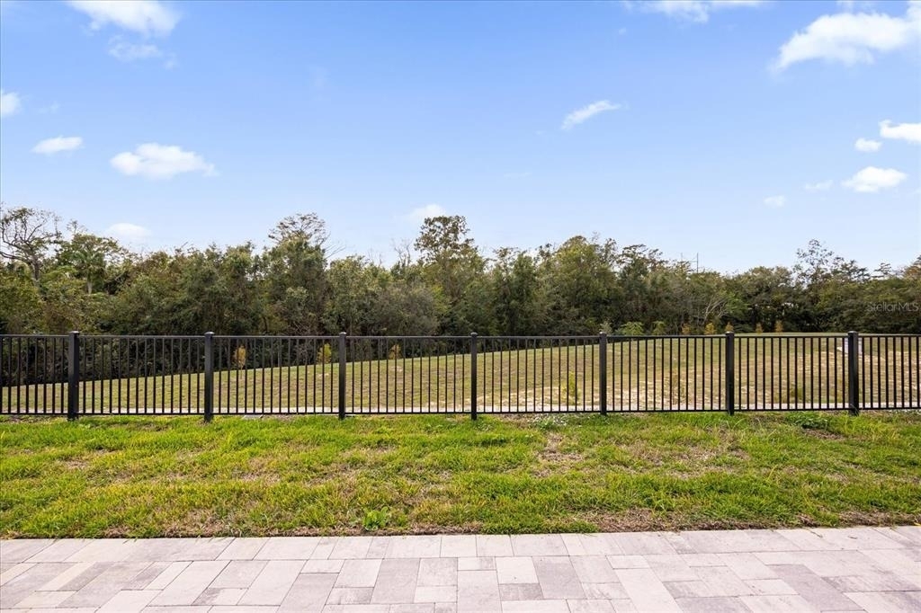 7838 Spectrum Drive - Photo 23