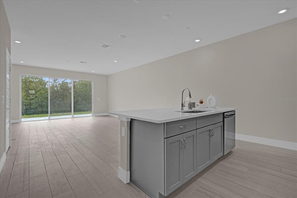7838 Spectrum Drive - Photo 6
