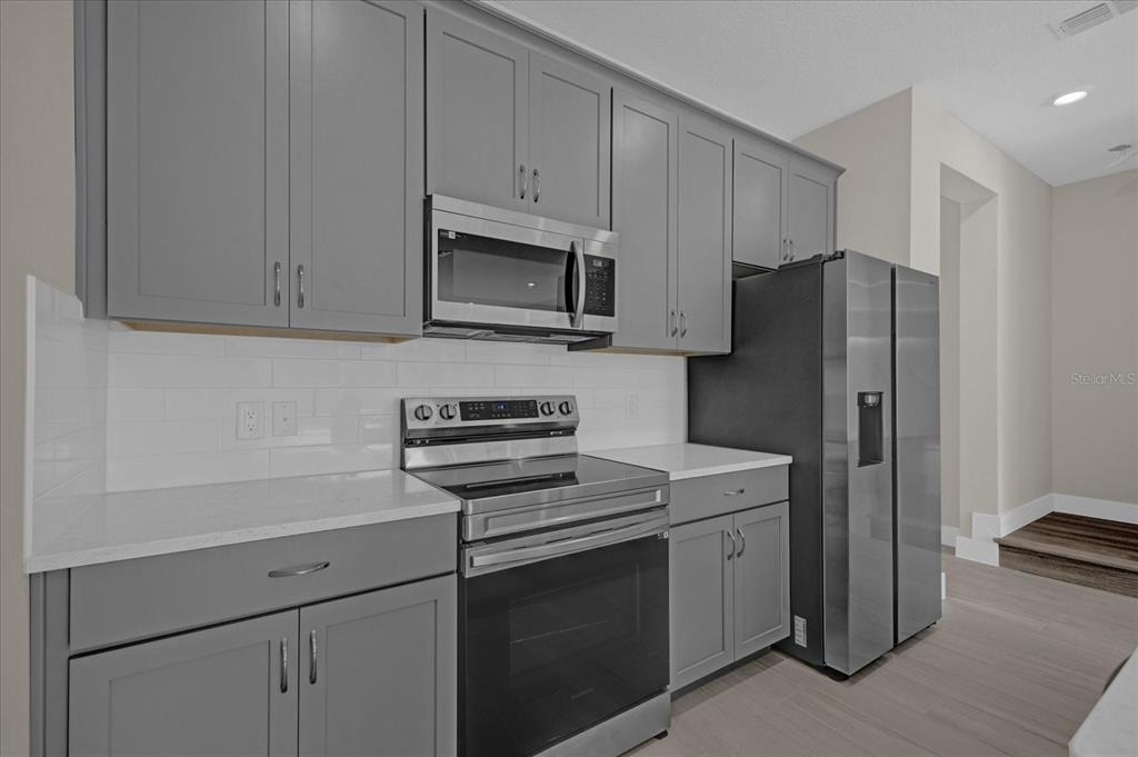 7838 Spectrum Drive - Photo 5