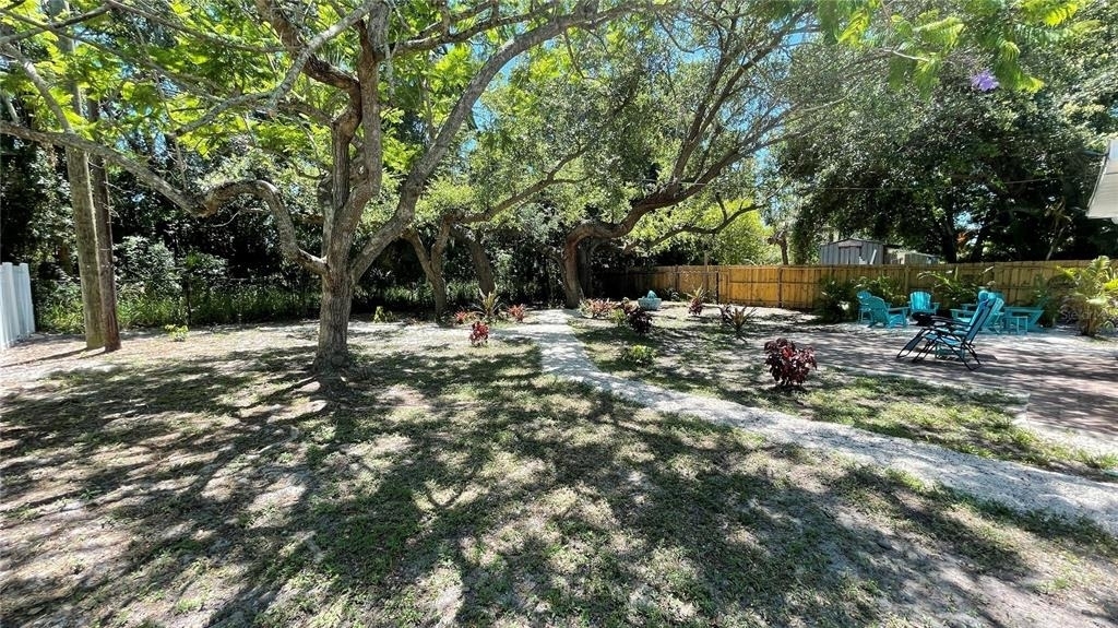 2504 S Milmar Drive - Photo 1