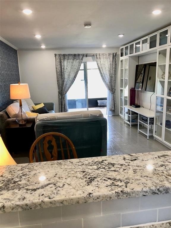 102 Capri Isles Boulevard - Photo 5