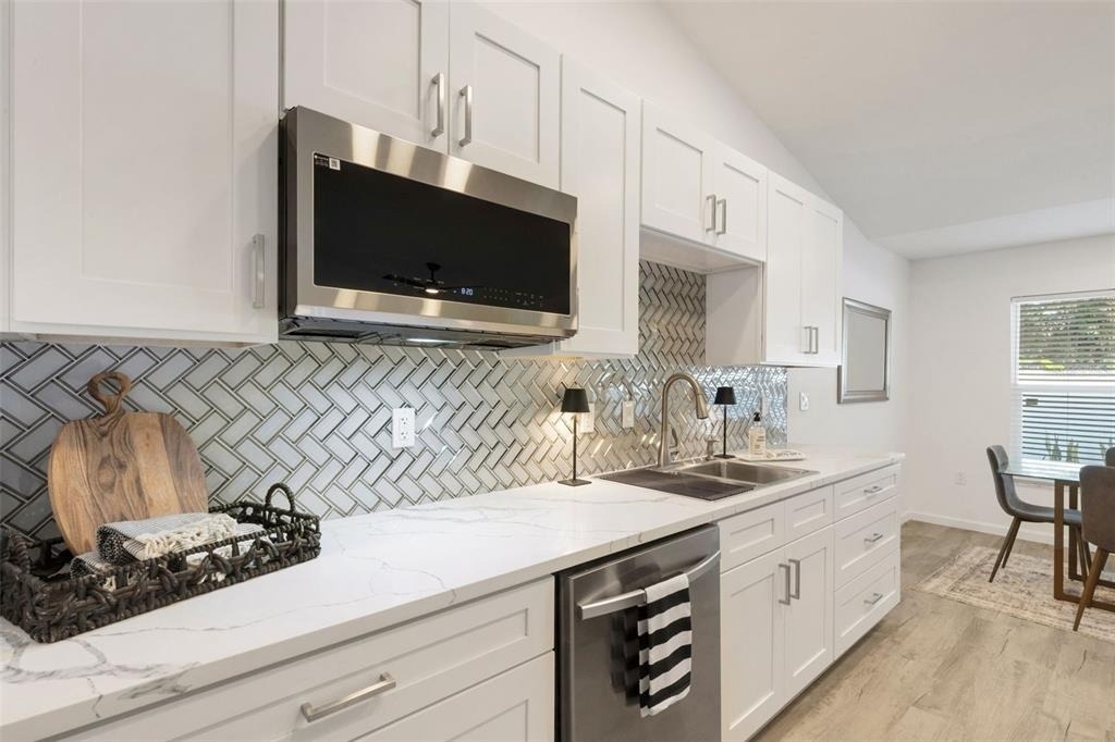 606 Marcus Street - Photo 7