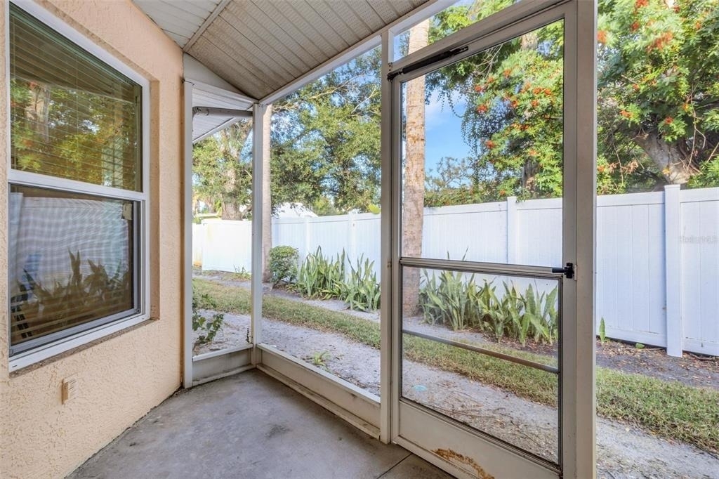 606 Marcus Street - Photo 33