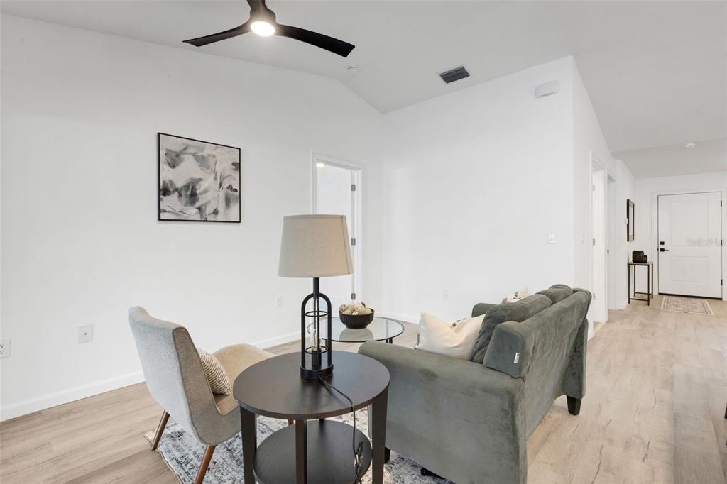 606 Marcus Street - Photo 15