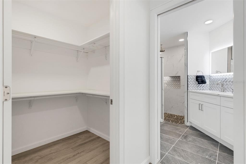 606 Marcus Street - Photo 22