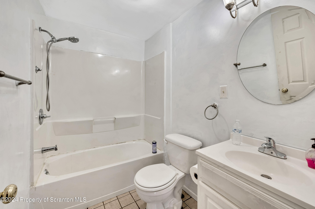 630 E Lackawanna Avenue - Photo 9
