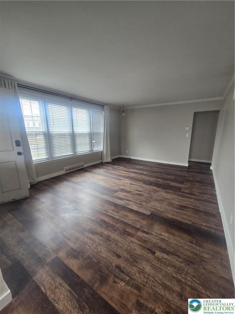 3129 Moravian Avenue - Photo 2