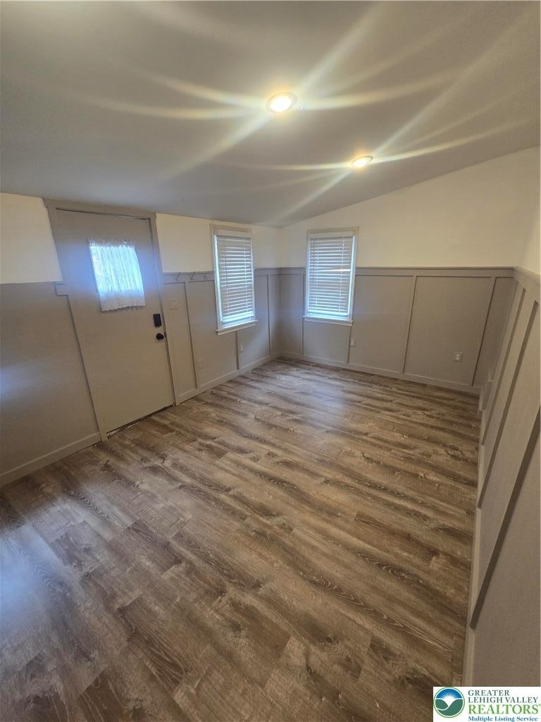 3129 Moravian Avenue - Photo 8