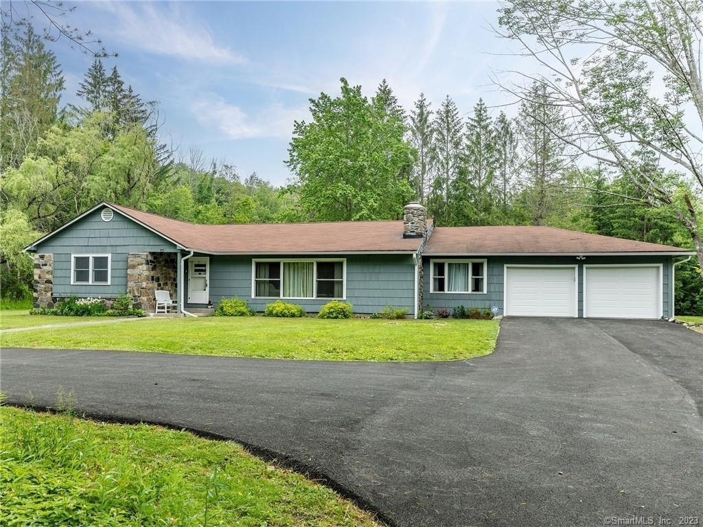 23 Cornwall Road - Photo 0