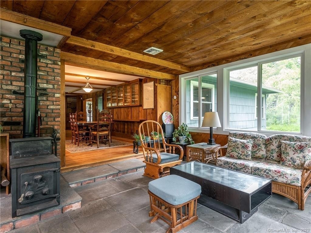 23 Cornwall Road - Photo 10