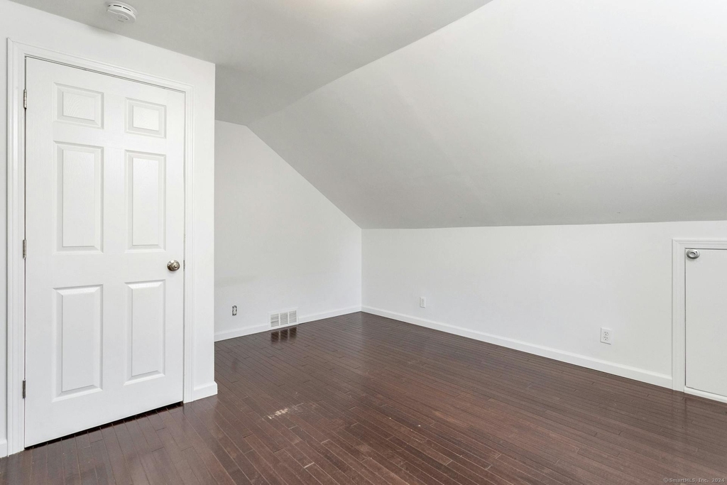124 Minturn Place - Photo 17