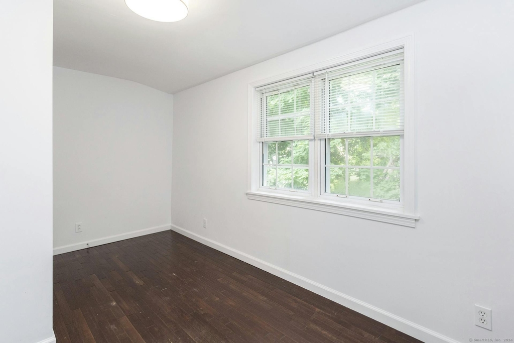 124 Minturn Place - Photo 14