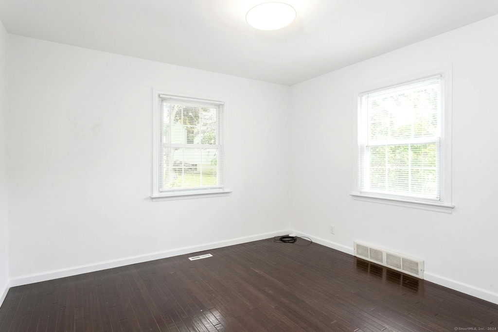 124 Minturn Place - Photo 11