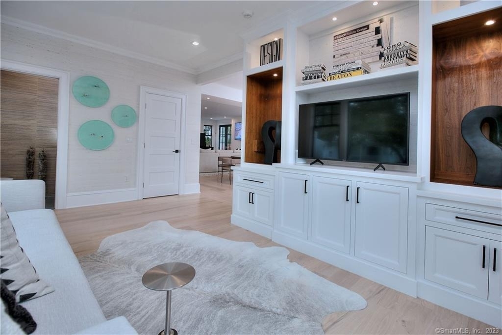 18 Danbury Avenue - Photo 14