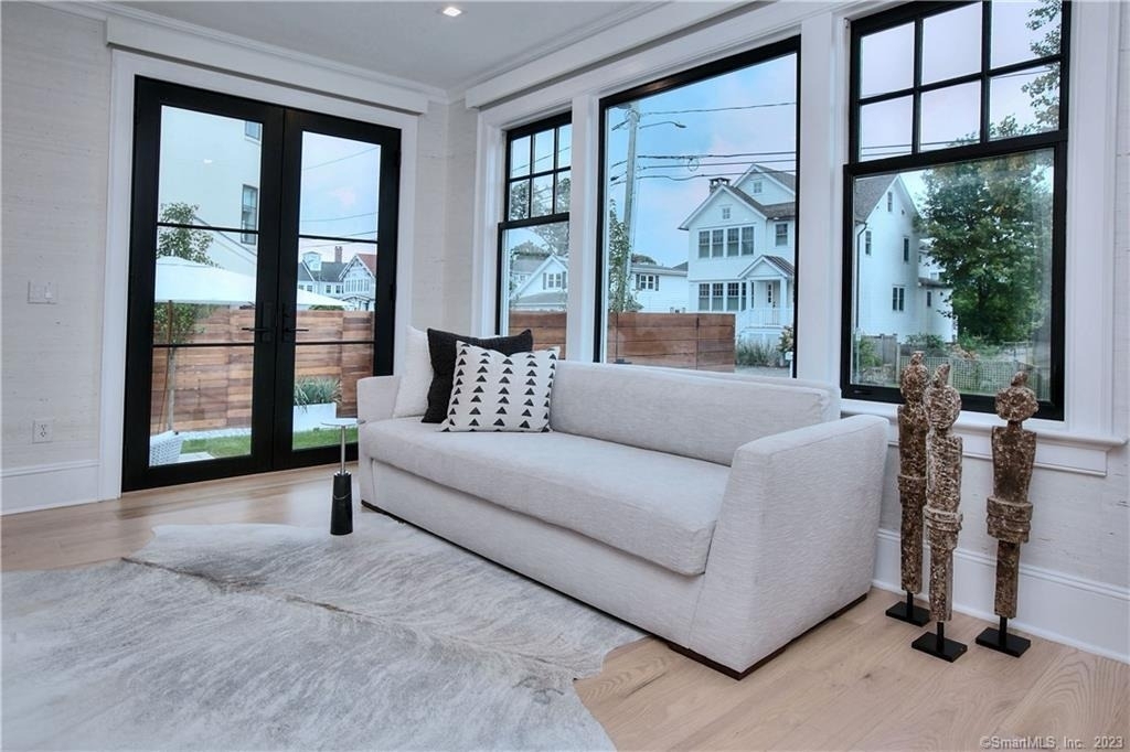 18 Danbury Avenue - Photo 12