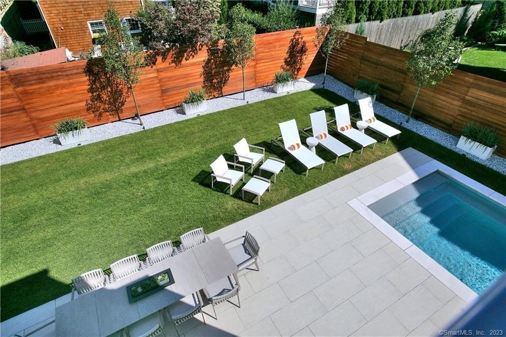 18 Danbury Avenue - Photo 34