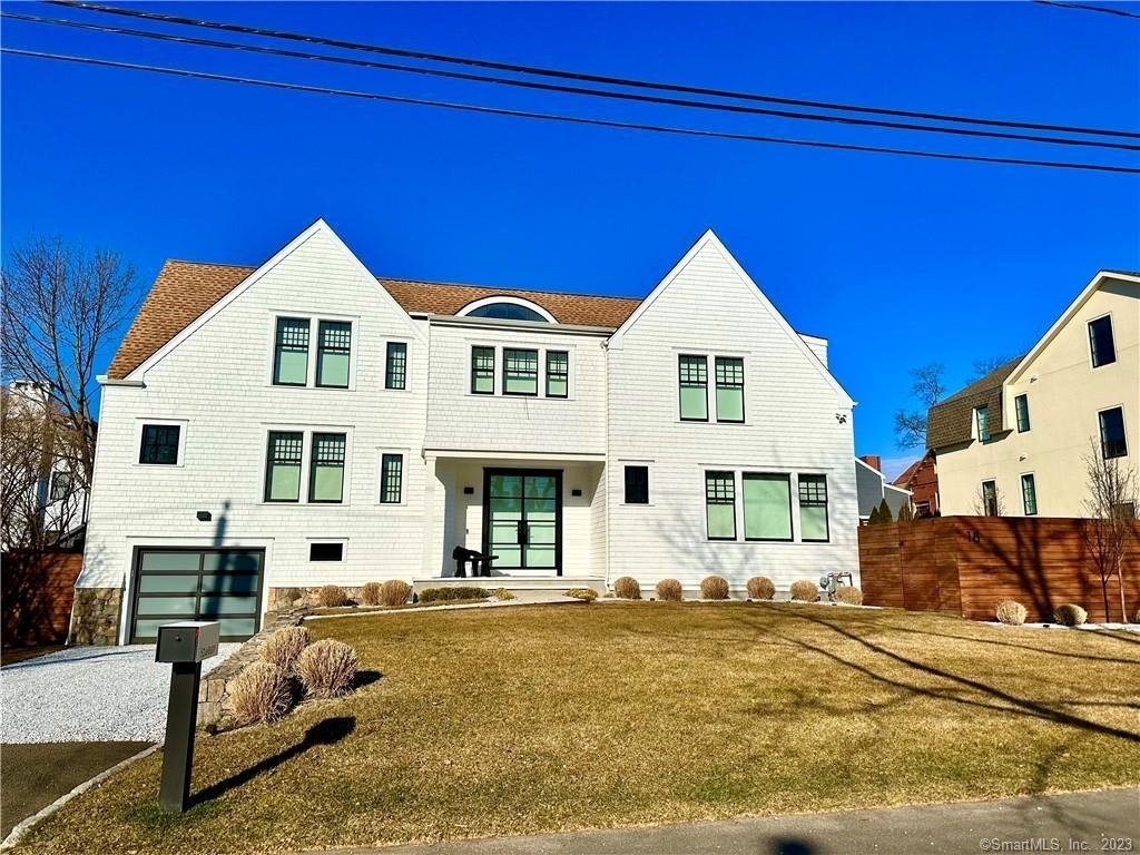 18 Danbury Avenue - Photo 37