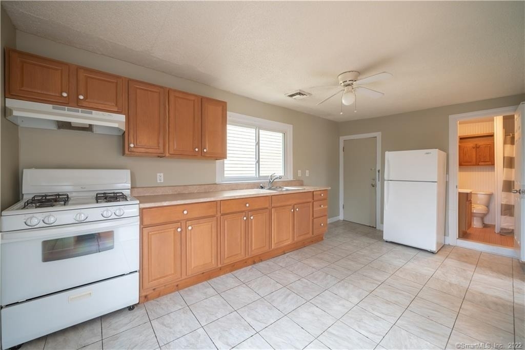 762 State Street - Photo 1